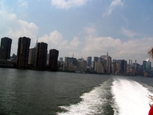 Waterways Boat Cruise NYC (around Manhattan island) 113.JPG